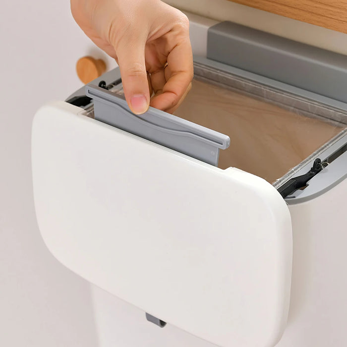 Kitchen Compost Bin — 9L Hanging Bin with Odour-Sealing Lid
