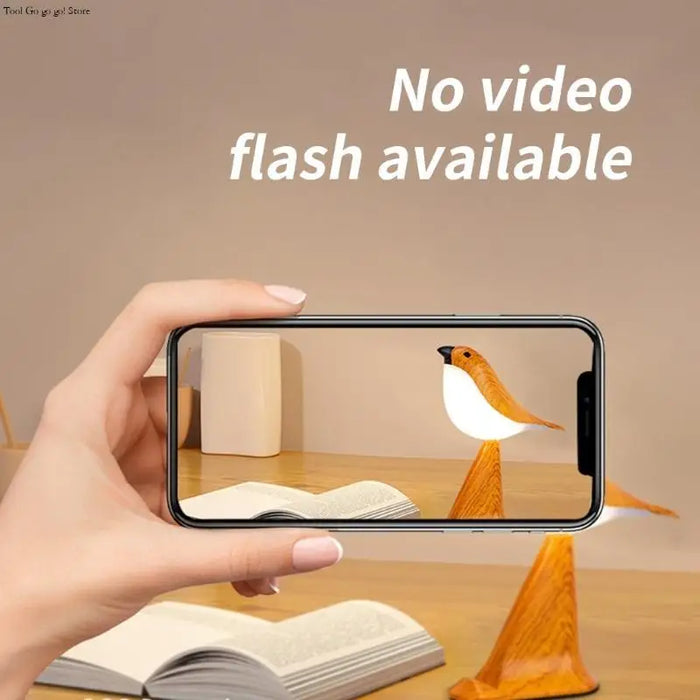 Lampade da tavolo piccole 77UC - Luce notturna wireless ricaricabile con texture in plastica - Soluzione di illuminazione perfetta per camere da letto e ambienti di studio