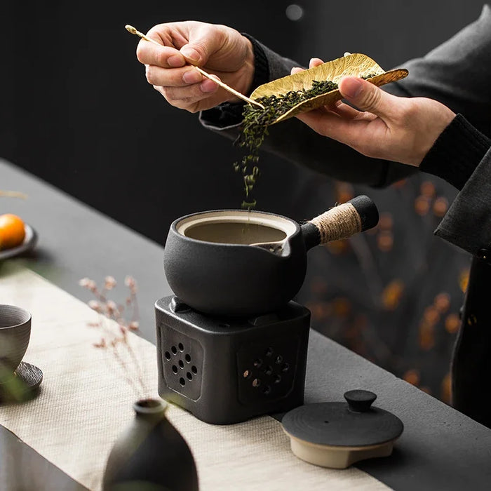 Japanese-style Rough Pottery Side-Handle Teapot — 500ml Handmade Ceramic